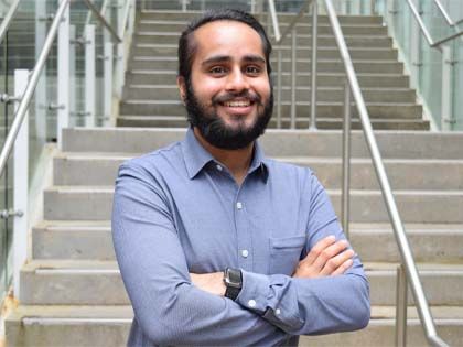 Harshdeep Singh posing for a headshot